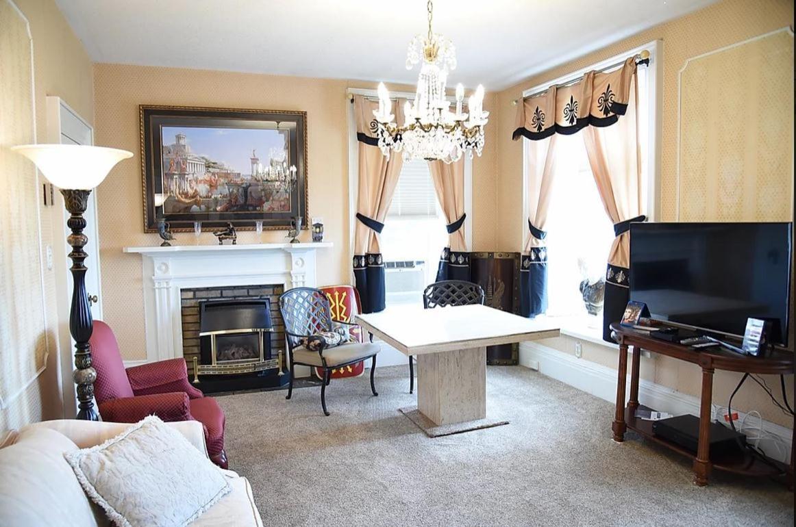 Noble Waterfront Suites Brockville Ngoại thất bức ảnh