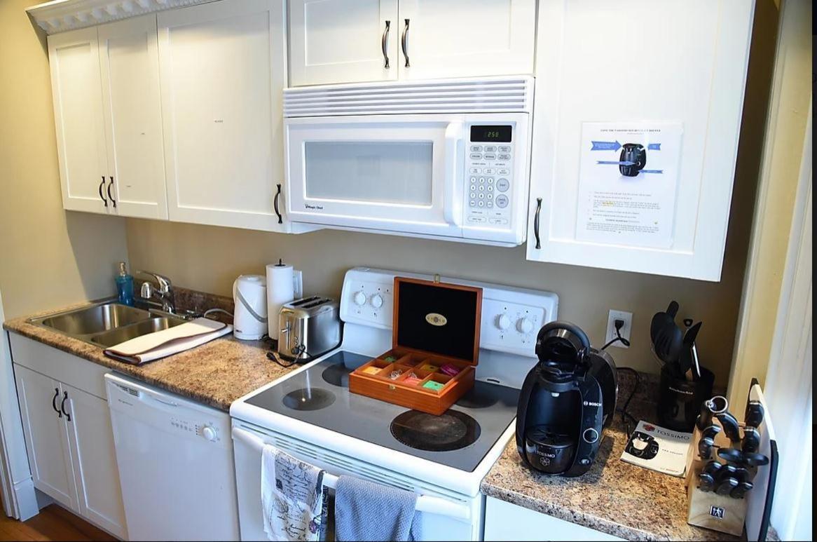 Noble Waterfront Suites Brockville Ngoại thất bức ảnh
