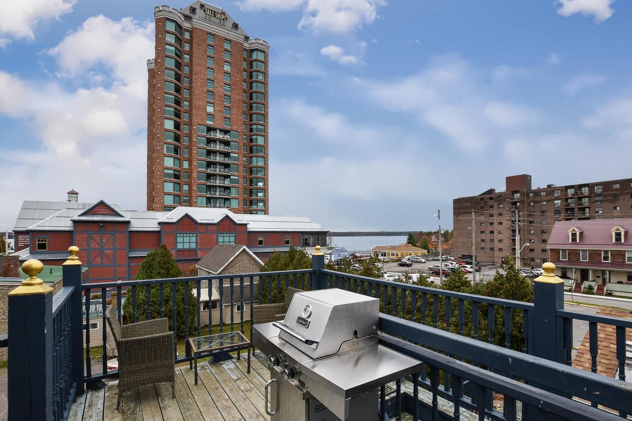 Noble Waterfront Suites Brockville Ngoại thất bức ảnh